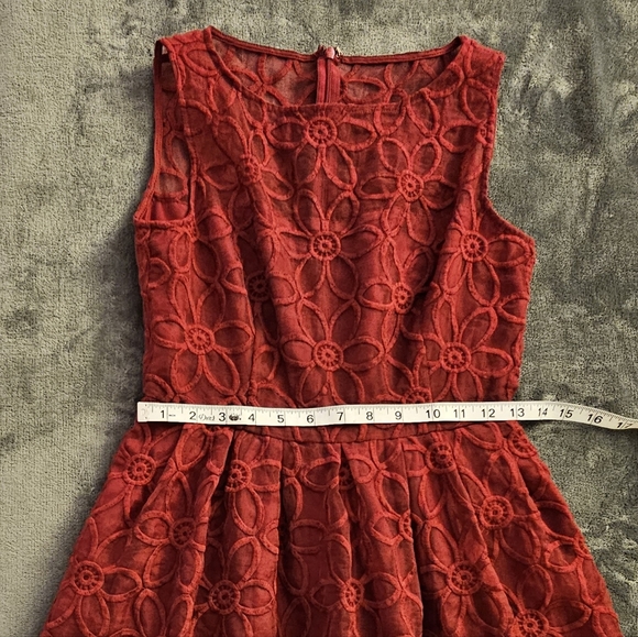 BB Dakota Wine Red A-Line Party Dress (2P) - Picture 8 of 11